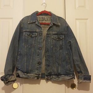Vintage GAP denim jacket size L.
